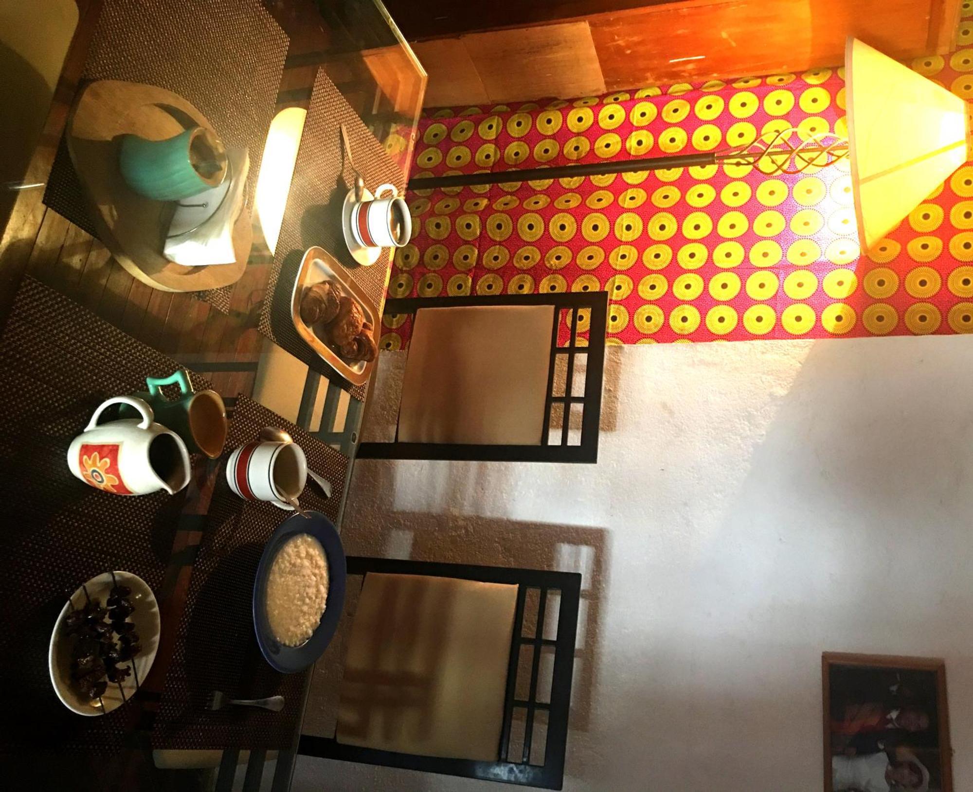 Le Fumoir Guest House Chambre Double Antananarivo Exteriör bild